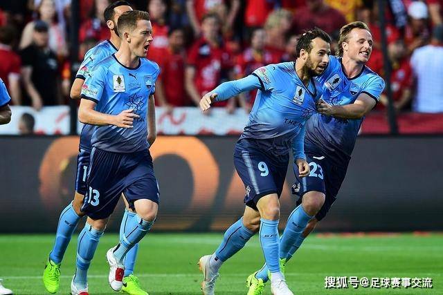 全锦赛上海男团晋级决赛 樊振东3-2逆转程靖淇