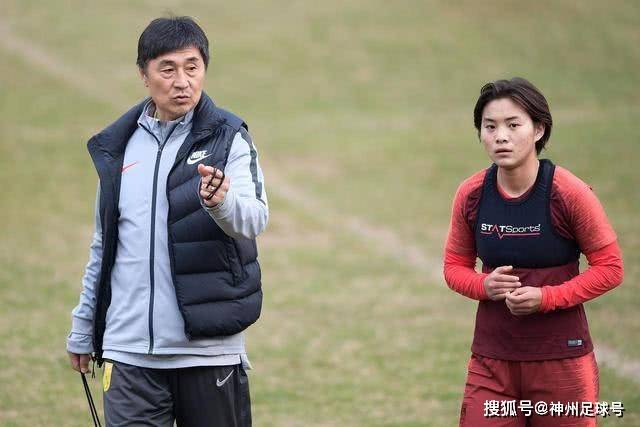6比1！山东泰山完美反弹 劳模莫伊塞斯完美告别